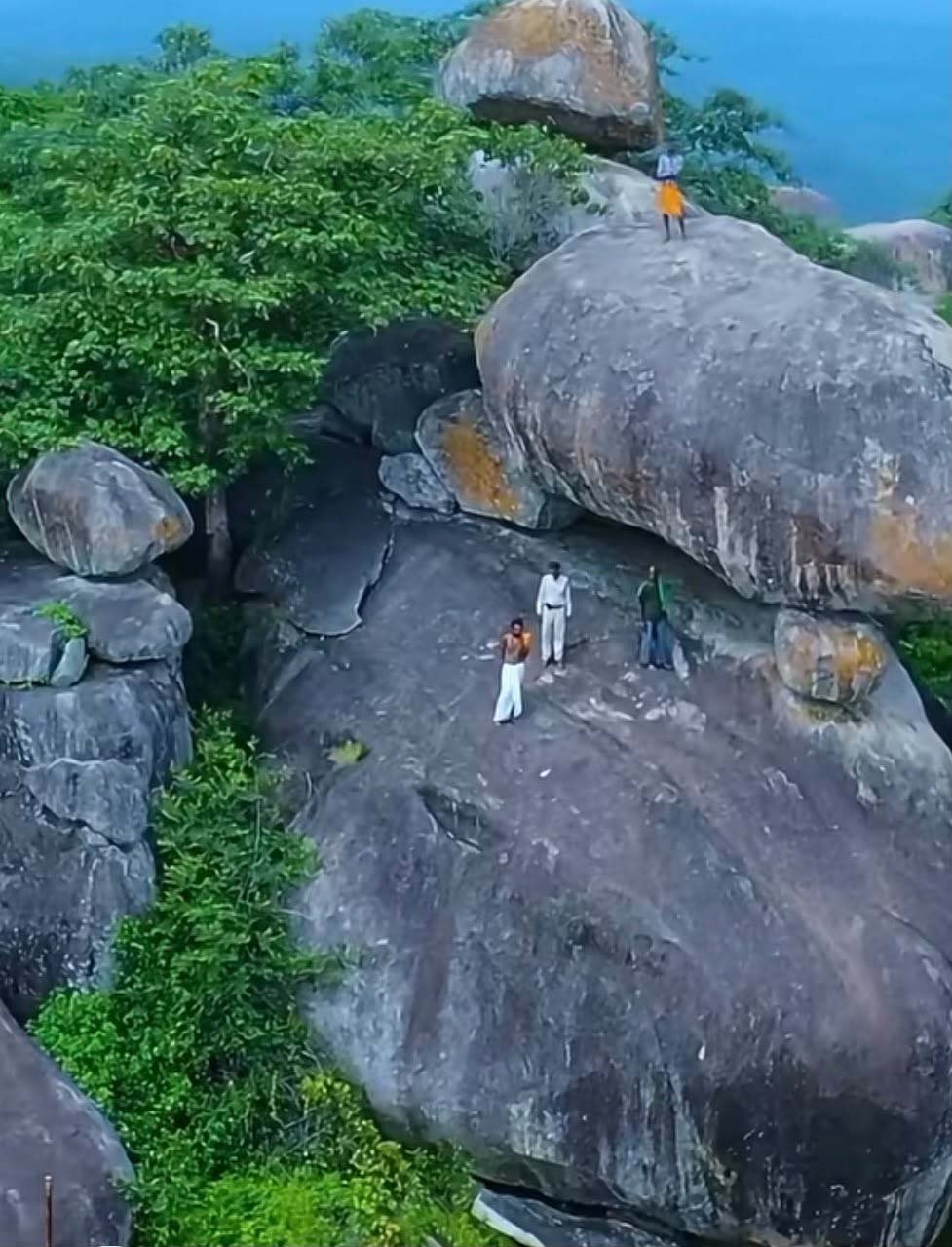 ​रायपुर : प्रकृति और अध्यात्म का अनूठा संगम