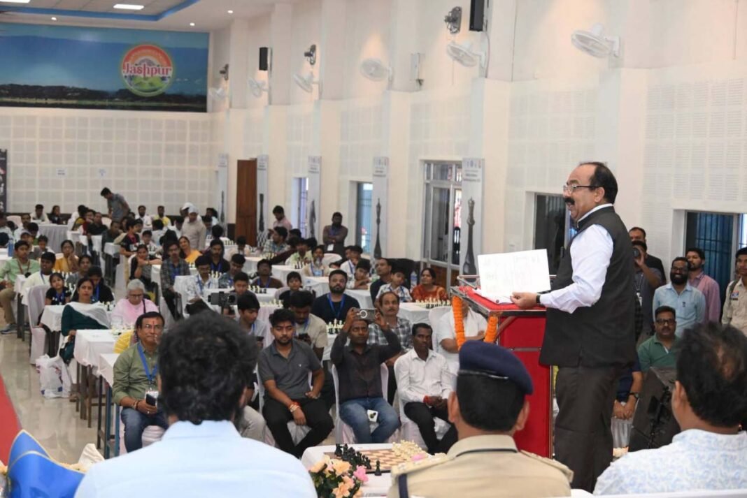 रायपुर : उप मुख्यमंत्री अरूण साव ने अखिल भारतीय फिडे रेटेड शतरंज प्रतियोगिता का किया शुभारंभ