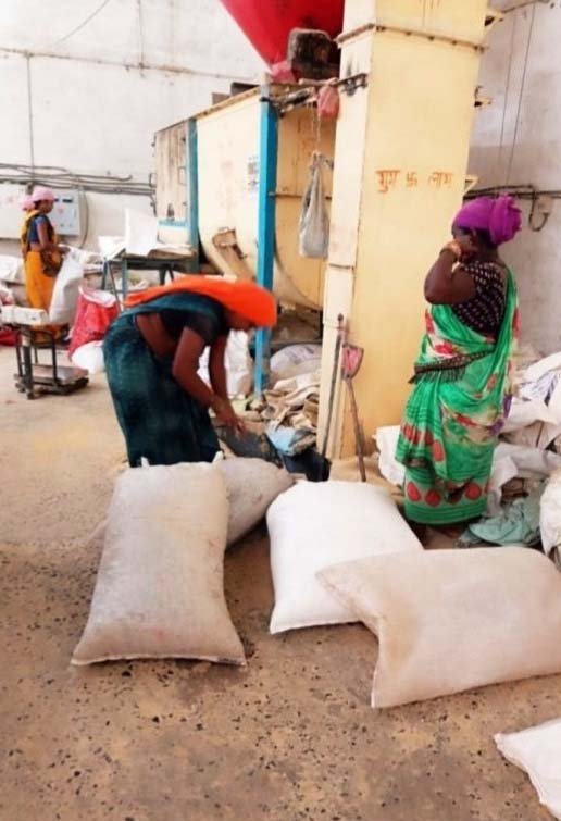 रायपुर : राखी पर बहनों की तरक्की की मिसाल बनीं लखपति दीदियां