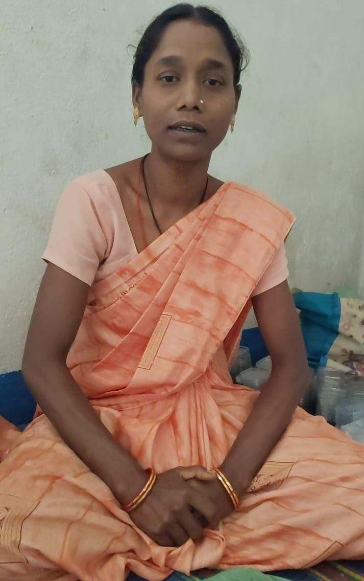 रायपुर : मजदूरी से उद्यमिता की ओर बढ़ते कदम-विष्णु भैया के संग संवर रहा हर घर का चमन
