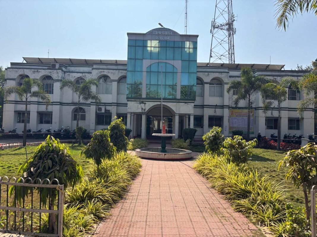 रायपुर : उप मुख्यमंत्री के निर्देश पर कबीरधाम के 129 शालाओं में बालिका शौचालय को मिली स्वीकृति