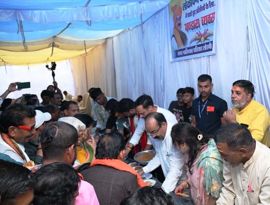 रायपुर : उप मुख्यमंत्री अरुण साव ने बाबाघाट धाम में किया रुद्राभिषेक