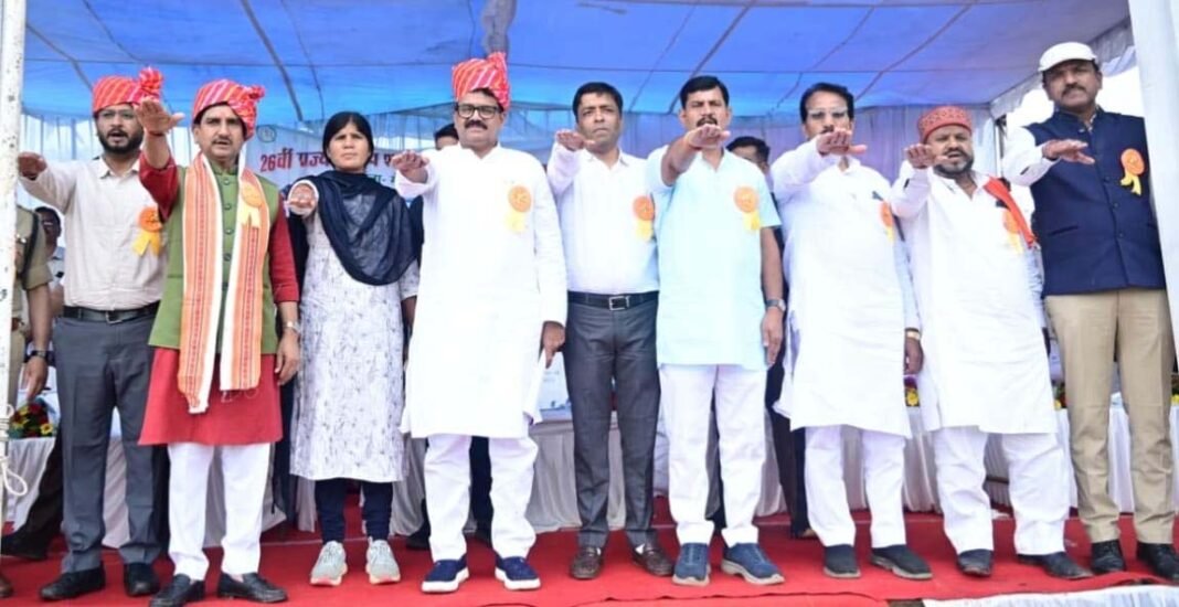 रायपुर : रिमझिम फुहारों के बीच खेल प्रतिभाओं ने भरी उड़ान, 26वीं राज्य स्तरीय शालेय क्रीड़ा प्रतियोगिता का भव्य शुभारंभ