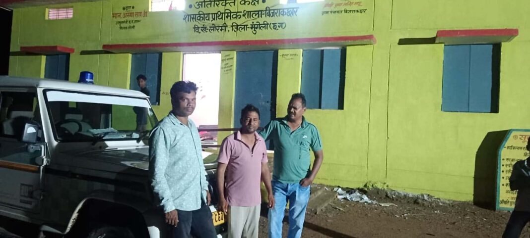 रायपुर : बाढ़ के बीच मुंगेली प्रशासन की तत्परता, 150 लोगों को सुरक्षित स्थान पर पहुंचाया