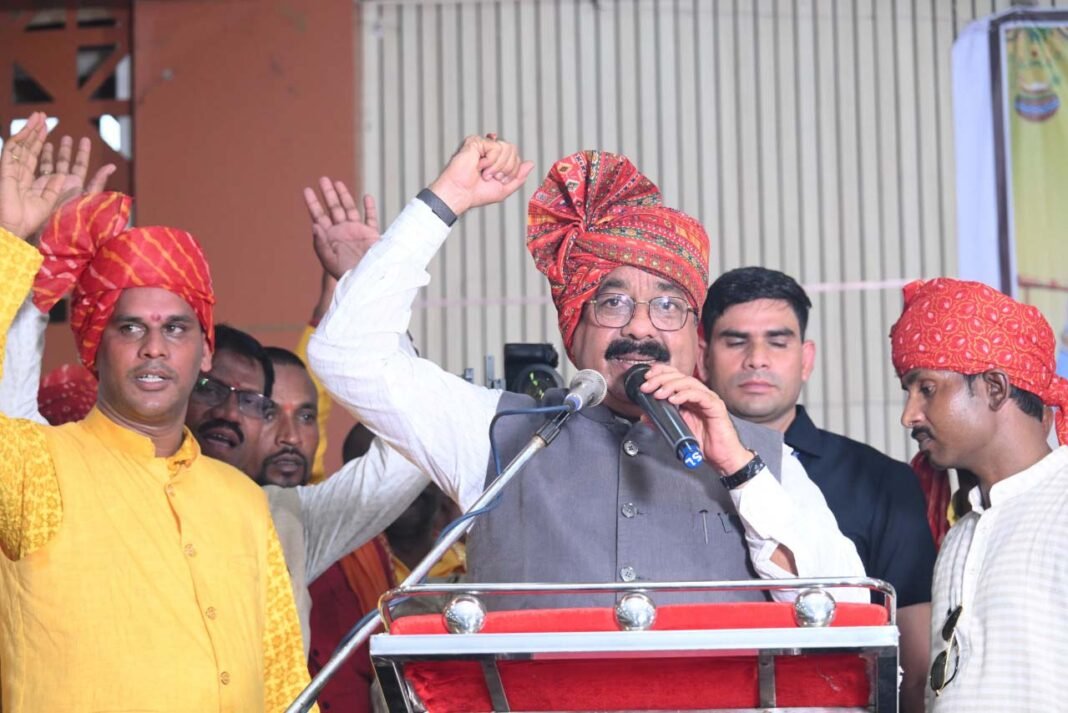 रायपुर : श्रीकृष्ण जन्माष्टमी प्रेम और संस्कृति से जुड़े रहने का पर्व – अरुण साव
