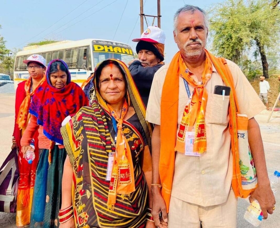 रायपुर : मन में बरसों से बसी थी रामलला के दर्शन की आस, साय सरकार की योजना से पूरा हुआ डोमन-पार्वती का सपना