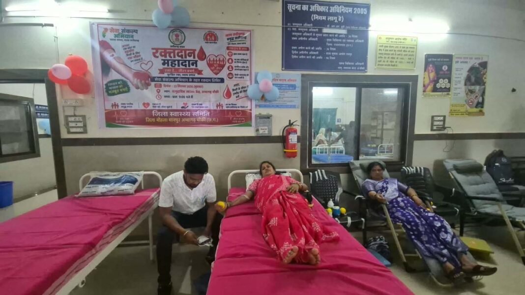 रायपुर : सेवा संकल्प अभियान : रक्तदान से मानव सेवा की मिसाल बनीं केसरी साहू