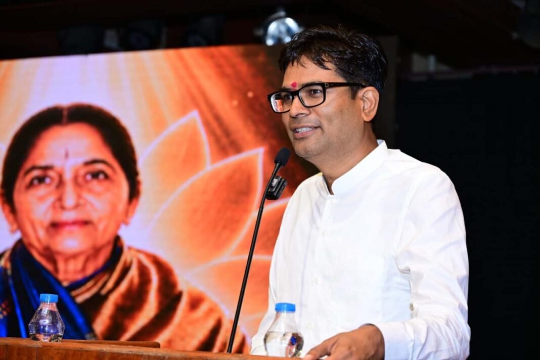 रायपुर : निःस्वार्थ सेवा और मानवता की मिसाल है डॉ. राजेश्वरी अम्मा का जीवन – वित्त मंत्री ओ.पी. चौधरी