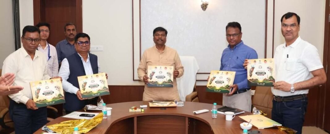 रायपुर : को-ऑपरेटिव बैंको में रिक्त पदों की भर्ती की कार्यवाही में लाए तेजी – मंत्री केदार कश्यप