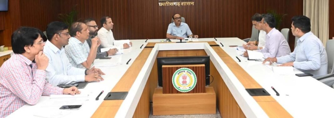 रायपुर : मुख्य सचिव की अध्यक्षता में पीएफआईसी की बैठक संपन्न