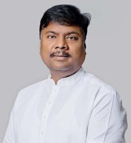 रायपुर : भारी बारिश को लेकर मंत्री केदार कश्यप ने बस्तर संभाग के सभी कलेक्टरों से ली स्थिति की जानकारी