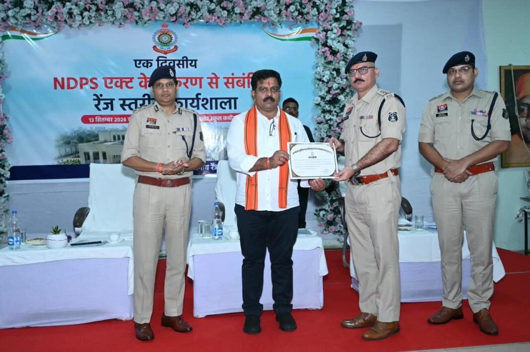 रायपुर : नशे के अवैध कारोबार के विरुद्ध कार्रवाई को मिशन के रूप में लेकर कार्य करें – उप मुख्यमंत्री विजय शर्मा