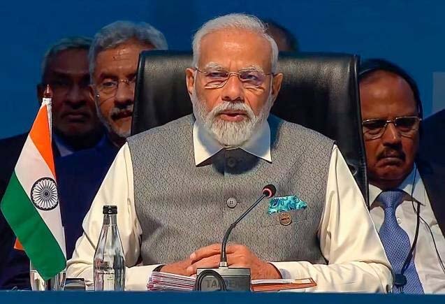 नई दिल्ली BRICS समिट: PM मोदी ने कहा- दुनिया में तनाव लगातार बढ़ रहा, इसका असर आम लोगों की जिंदगी पर पड़ रहा