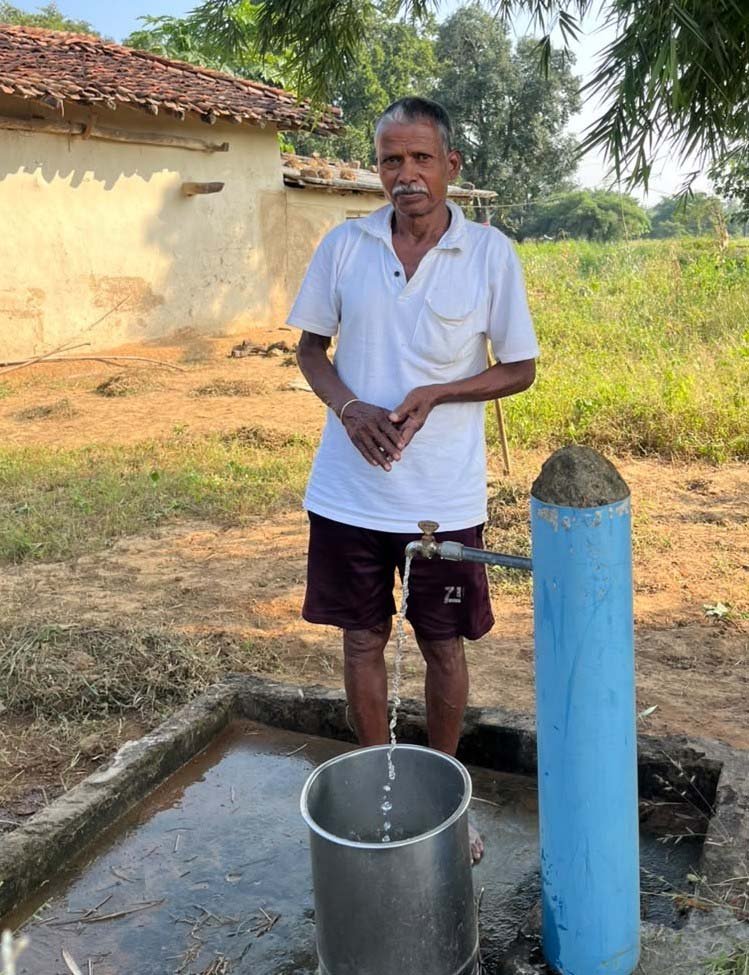 रायपुर : सेवा की कहानी : सेवा संकल्प अभियान से सामने आई हीरा सिंह की सफलता की कहानी, जल जीवन मिशन से घर तक पहुंचा स्वच्छ पेयजल