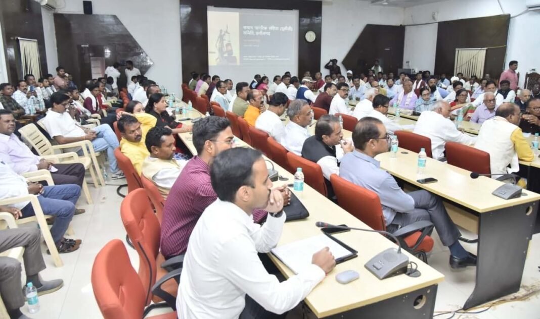 रायपुर : समान नागरिक संहिता पर जगदलपुर में उच्च स्तरीय समिति की बैठक