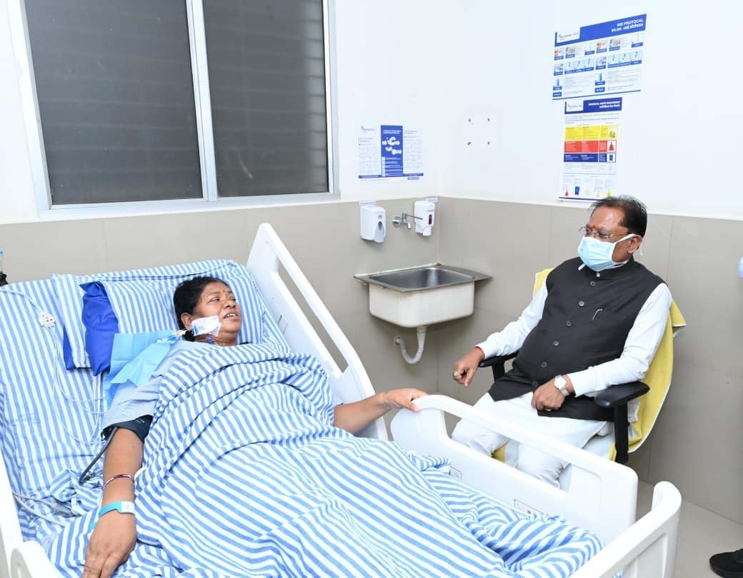 रायपुर : मुख्यमंत्री विष्णुदेव साय ने विधायक रायमुनी भगत का जाना कुशलक्षेम : शीघ्र स्वास्थ्य लाभ की कामना की