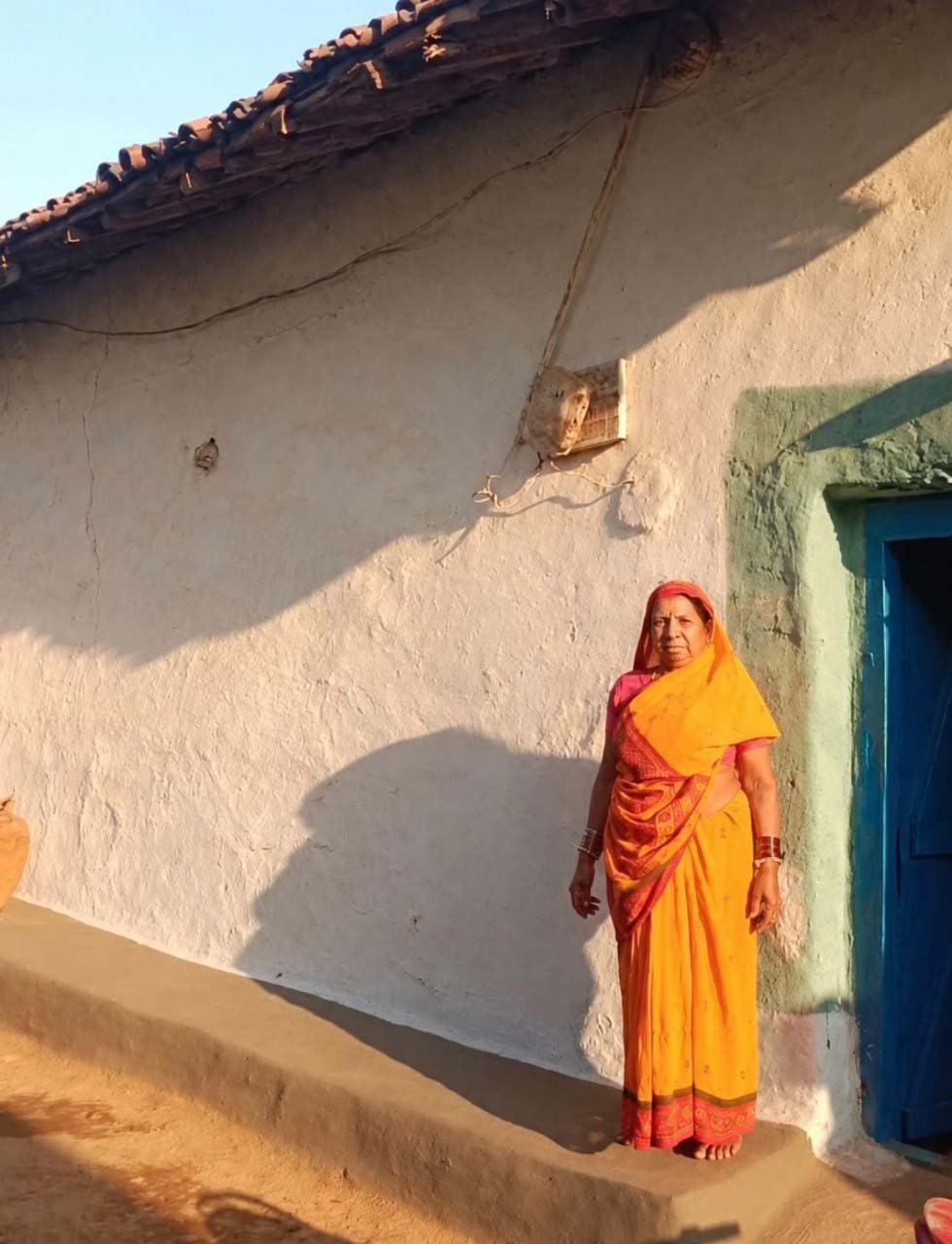 रायपुर : सुरक्षित छत, नया आत्मविश्वास : प्रधानमंत्री आवास योजना से बदला श्याम बाई का जीवन