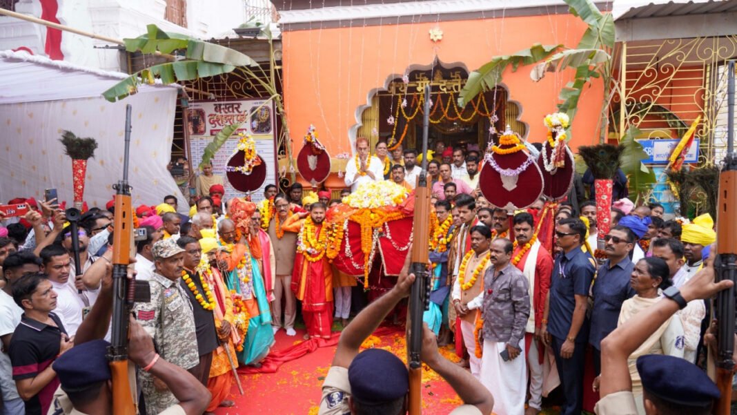 रायपुर : बस्तर दशहरा का हुआ समापन, कलश यात्रा के साथ माता मावली को दी गई आत्मीय विदाई