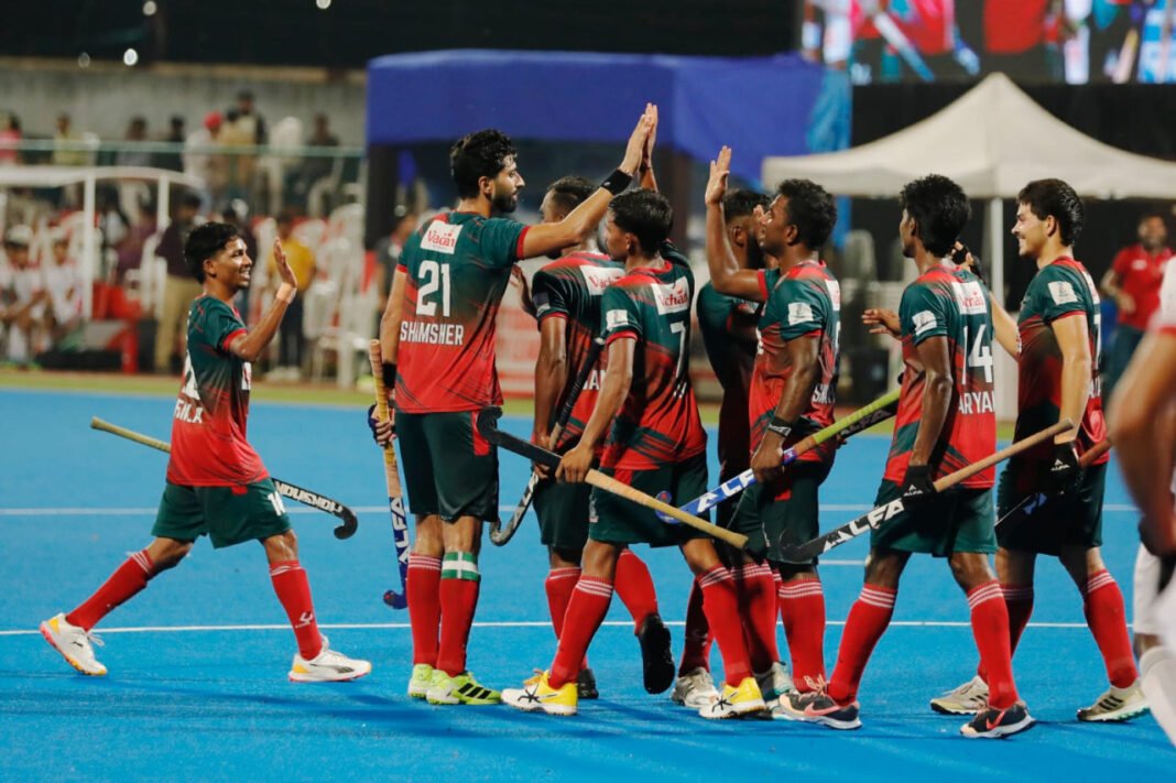 रायपुर : आशीष तानी पूर्ति ने संस्कारधानी स्ट्राइकर्स को सेमीफाइनल के करीब पहुँचाया, मैनपाट टाइटन्स की पहली हार