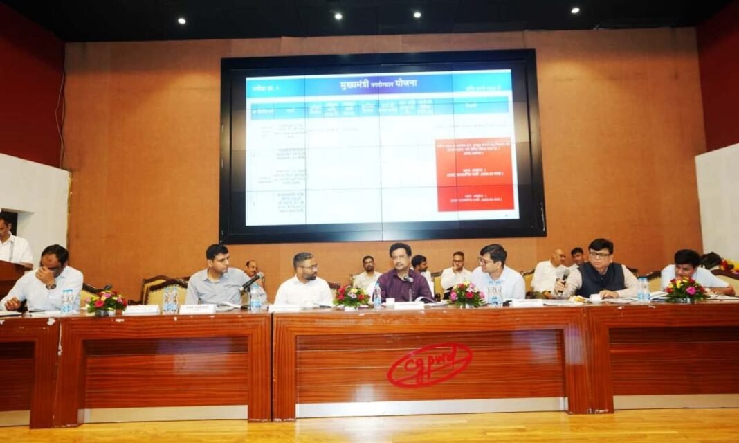 रायपुर : सिटीजन को कस्टमर भी माने, प्राथमिकता एवं जवाबदेही से करें व्यवहार – सोनमणि बोरा