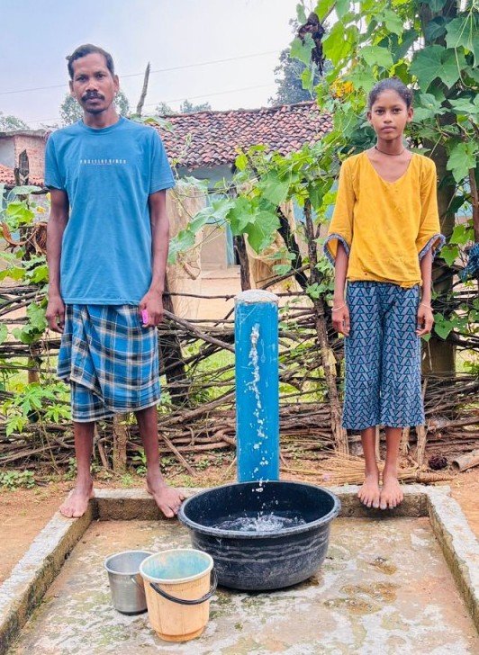 रायपुर : प्रधानमंत्री नरेन्द्र मोदी के ‘हर घर जल’ संकल्प से बदली डांडजमड़ी की तस्वीर, सभी 90 घरों तक पहुंचा नल से शुद्ध पेयजल